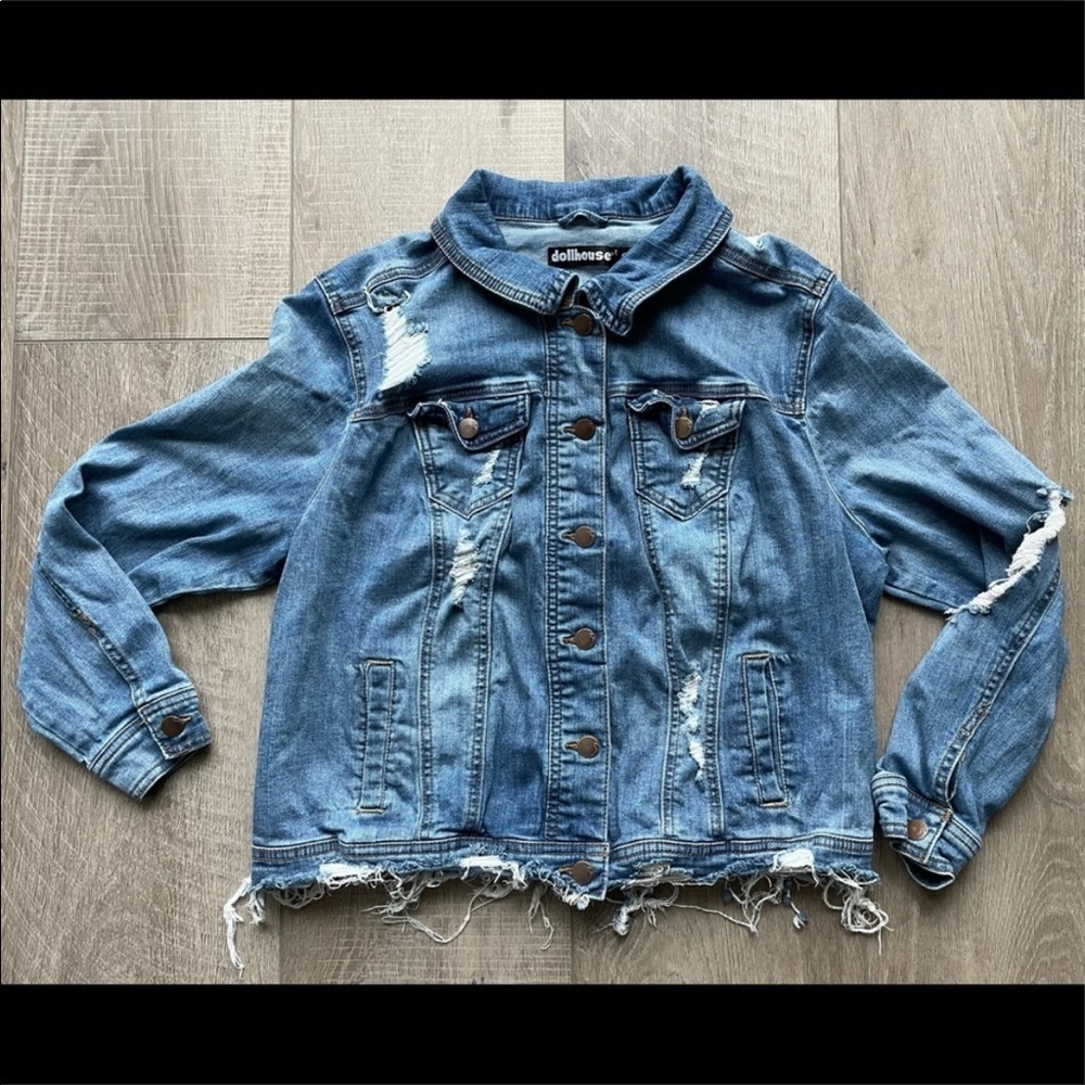 Dollhouse Distressed Denim Jean Jacket Size Small